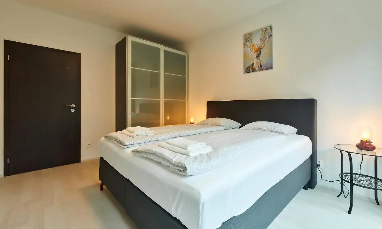 Residence Port Karolina 프라하 아파트